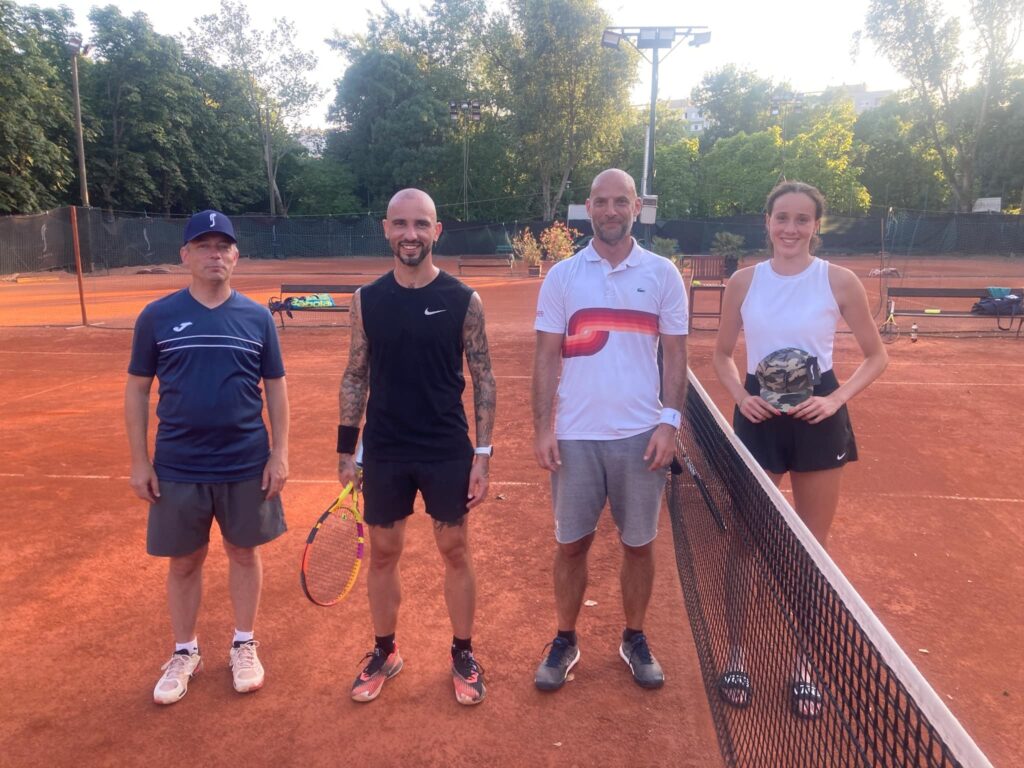 Ugrai Roland a Grand Slam verseny győztese